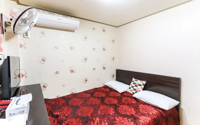 Gangneung Solbit Motel