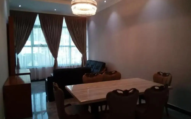 Golden Park Apartment Hotel