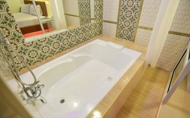 Relax Villa Hotel