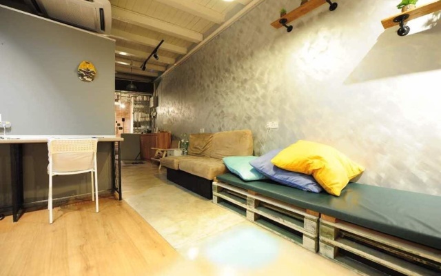 Swing and Pillows @ Beach Street, Penang – Guest Rooms – George Town