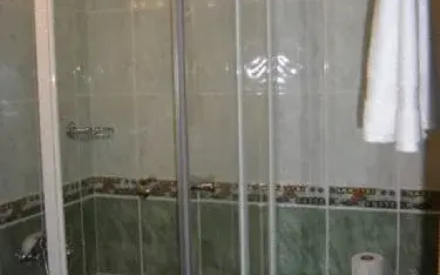 Cundahan Guest House