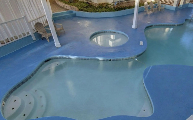 Econo Lodge Conference Center