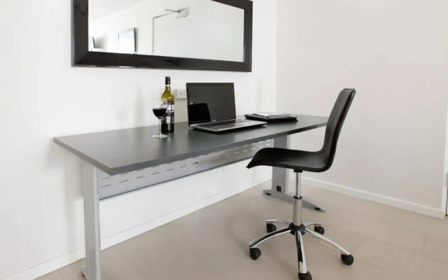 Hamilton Executive Apartments