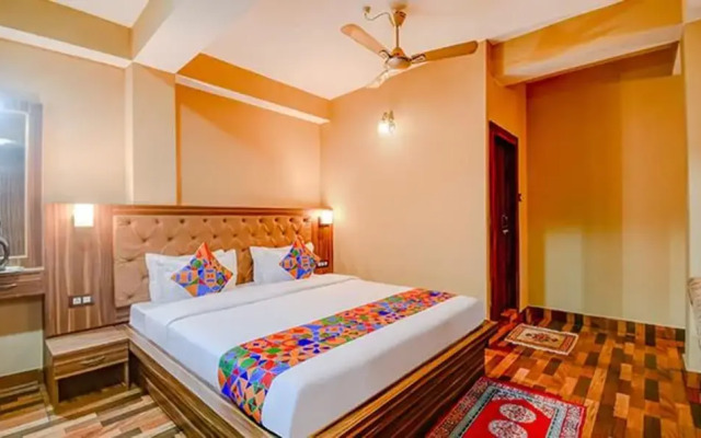 Rikhila's Regency by Fabhotel