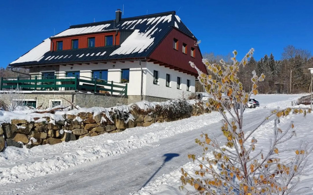 ŠUMAVSKÉ zaSTAVENÍ