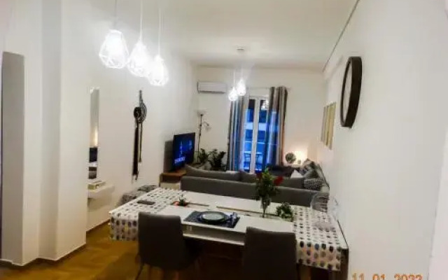 Noelli Cozy And Modern Apartment