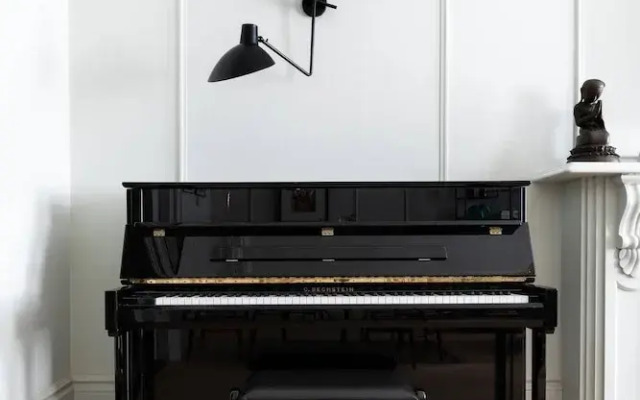 Nevern Square X by Onefinestay