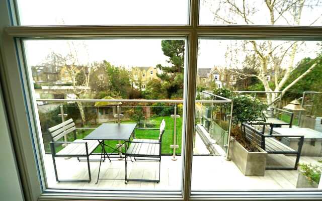 Kew Gardens BandB