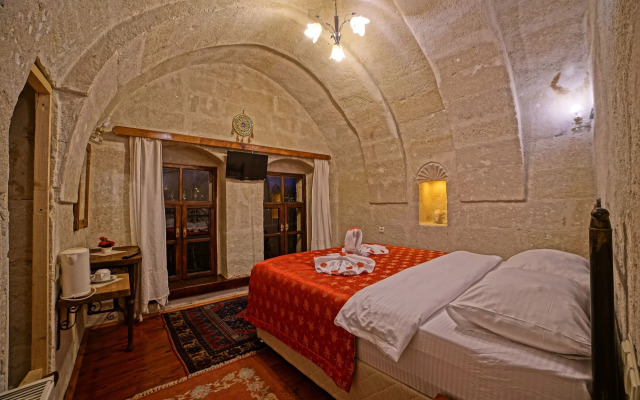 Melek Cave Hotel