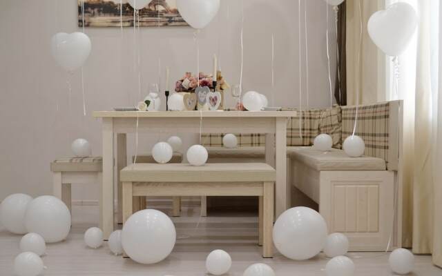 Townhouse Park & House