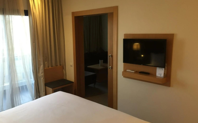 Hotel Annakhil