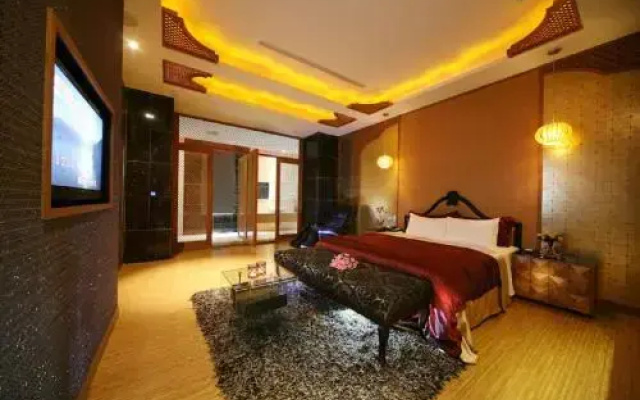 Hua Mu Lan Hotel