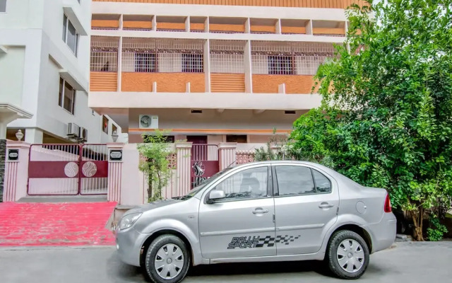 Sunrise Villas by OYO Rooms
