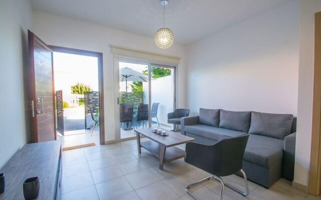 Aigli Villa