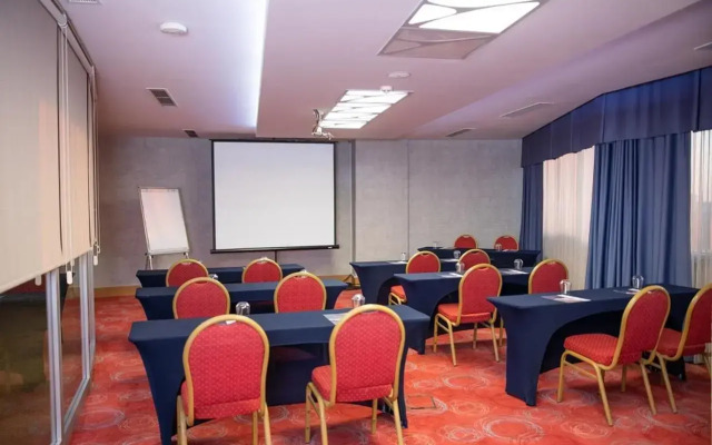 Anemon Grand Adana Otel