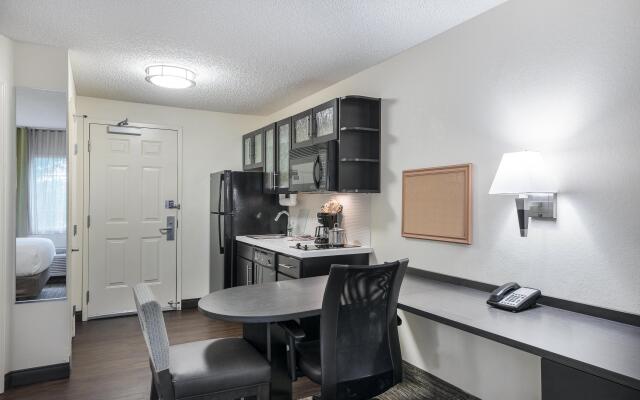 Candlewood Suites Lake Mary by IHG