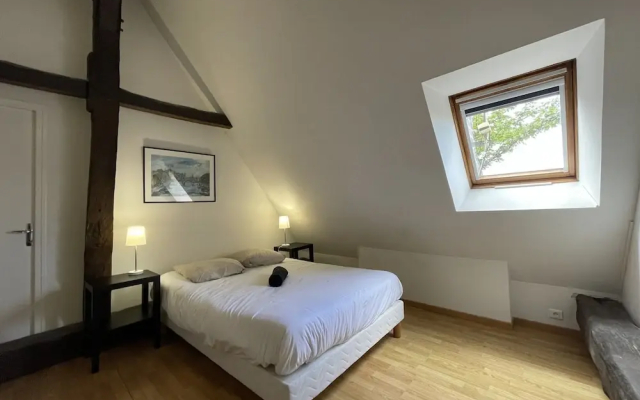 Relaxing Nature Stay in Thoree-les-pins