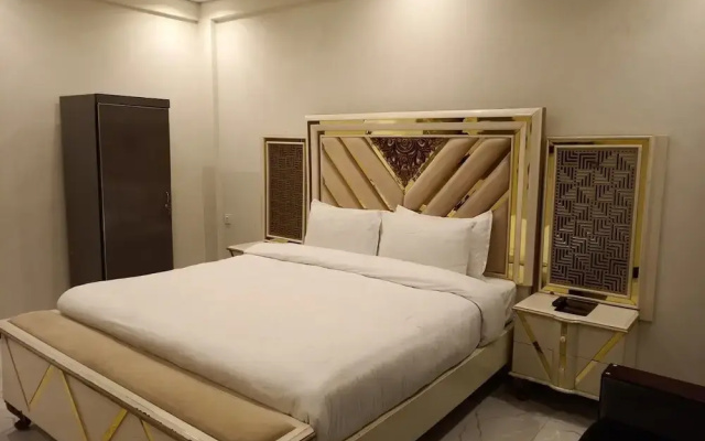 White House Hotel & Resorts