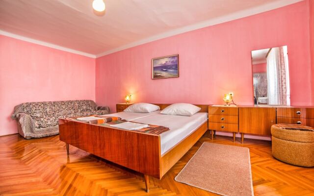 Holiday House Laura Crikvenica