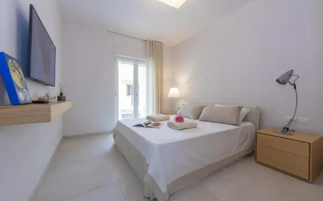 Mina Apartment 100m From Sea