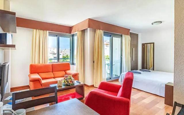 Livvo Corralejo Beach Hotel