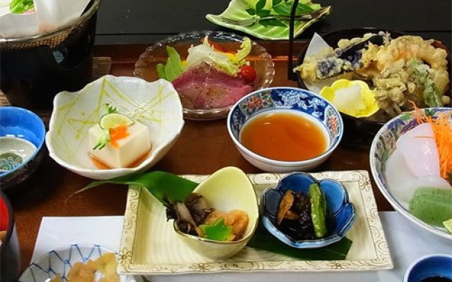 Ryokan Takeyashiki – Meal – Sanuki