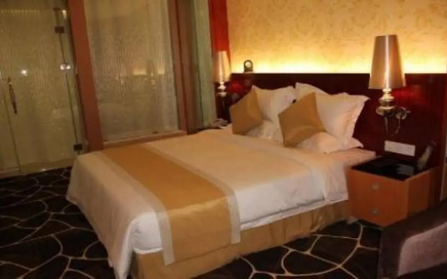 Huifeng Holiday Hotel