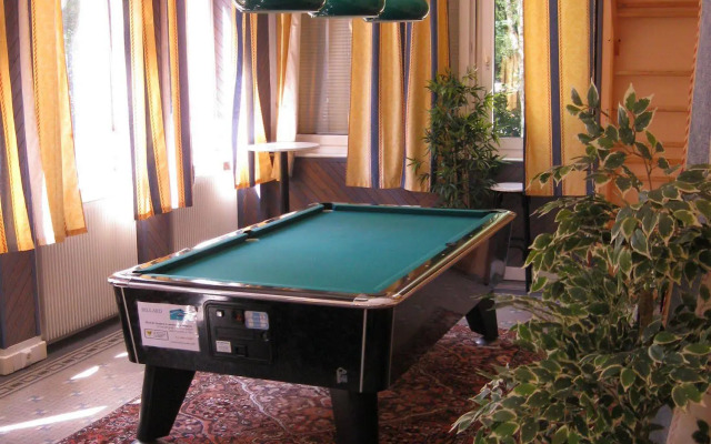 Brit Hotel Grand Hotel Munster