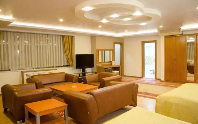 Grand Akkoza Hotel