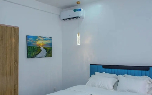 The Bond Apartment