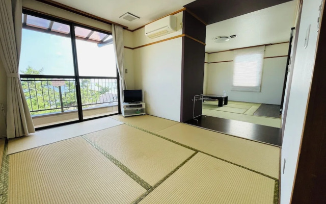 Wasuki Base Biwako Guest House