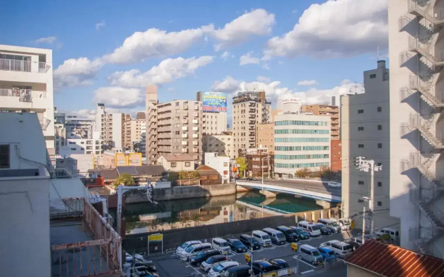 Picnic Hostel Osaka