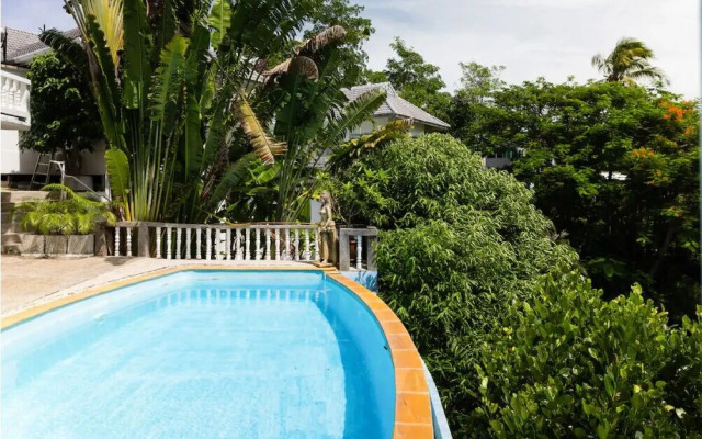 Beachfront Sea View Pool Villa