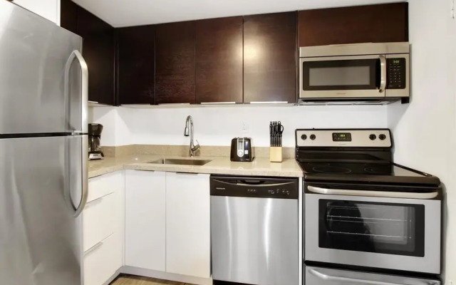 Charming 2BR in Coconut Grove by Sonder