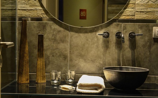 Ambit Boulevard Hotel Boutique