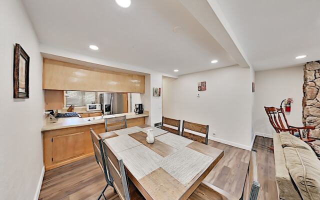 41785swa 2 Bedroom Duplex