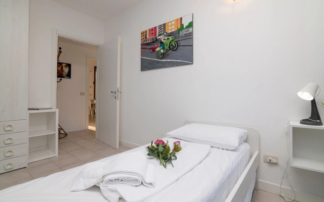 Porto Letizia Ferrara 1