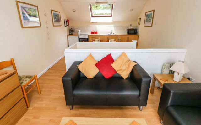 Rowan Lodge