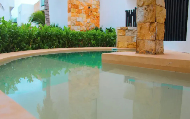 Corcomoran Luxury Beachfront house