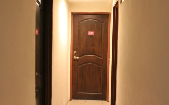 B Link Hotel