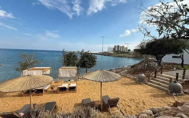Sirena Bay Beach House And Luxury Suites