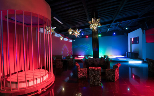 Grand Decameron Los Cabos, A Trademark All-Inclusive Resort