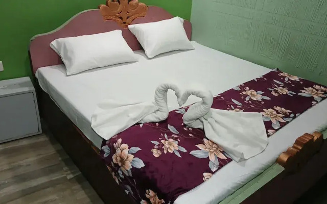Rudraksh Home Stay
