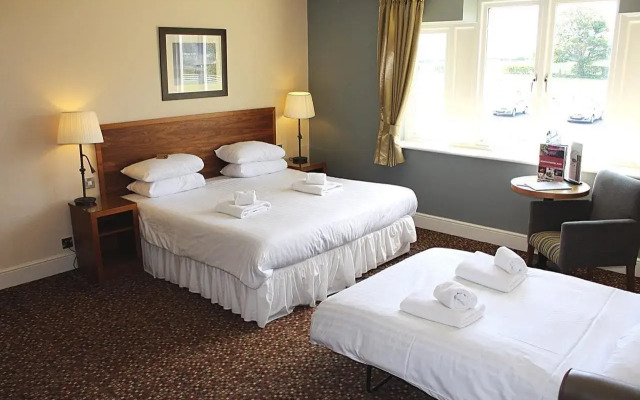 The Hog's Head Inn - The Inn Collection Group