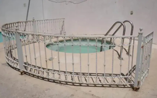 Hotel Maria Luisa Inn & Suites