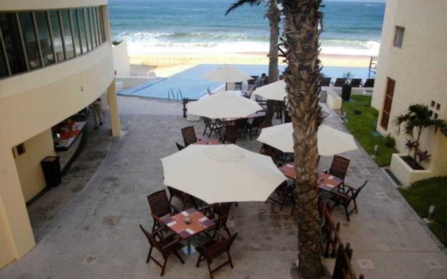 Zafiro Beach Boutique Resort