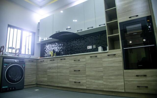 Historia Mews, 4 Bedroom Town House with Pool
