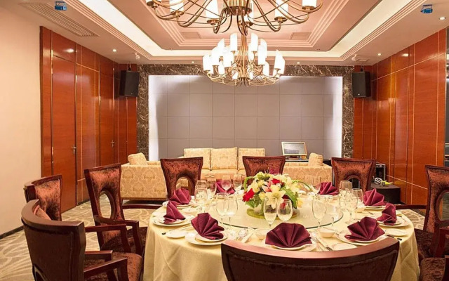 Auspicious Hotel Zuhai