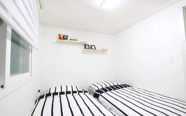 House in Hongdae 3