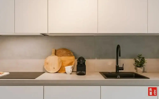 Cosy Bohemian Decorated Apartment With Terrace